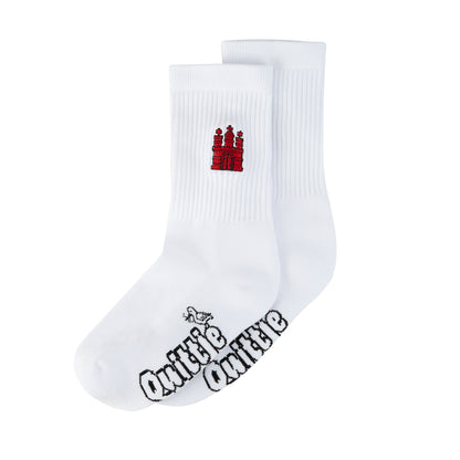 Quittje Socken mit Hammaburg-Stickerei – inspiriert von Hamburgs Wahrzeichen, nachhaltig produziert in Portugal